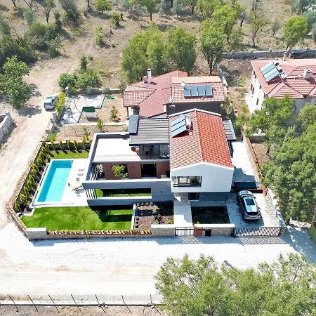 빌라 Villa Elisa *