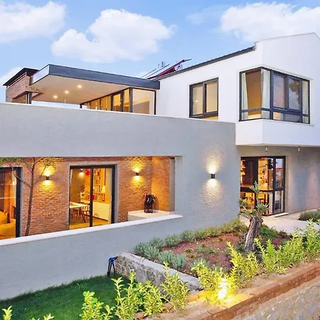 Villa Elisa 빌라 페티예